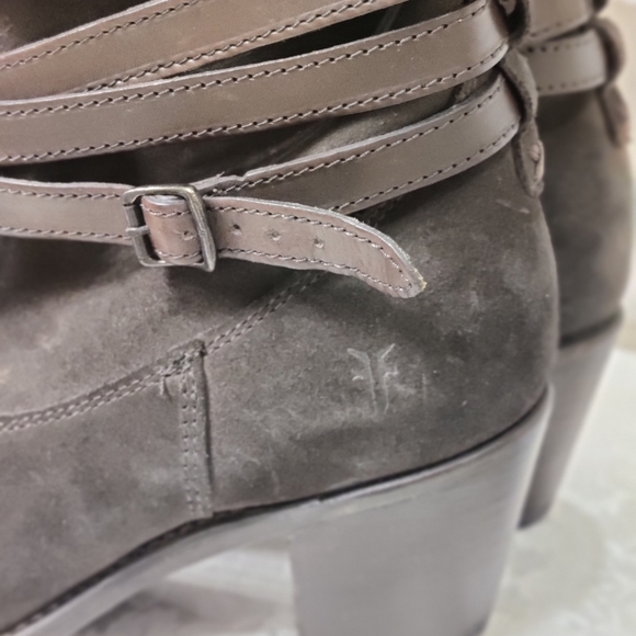 Frye Jane strappy bootie size 8 - Picture 11 of 14